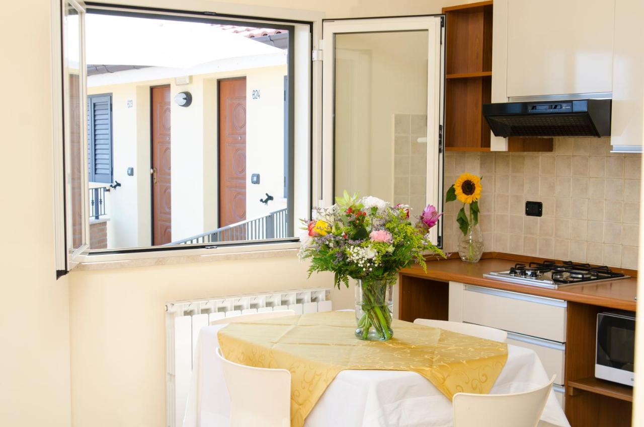 Residence Il Borgo Tortoreto Екстер'єр фото