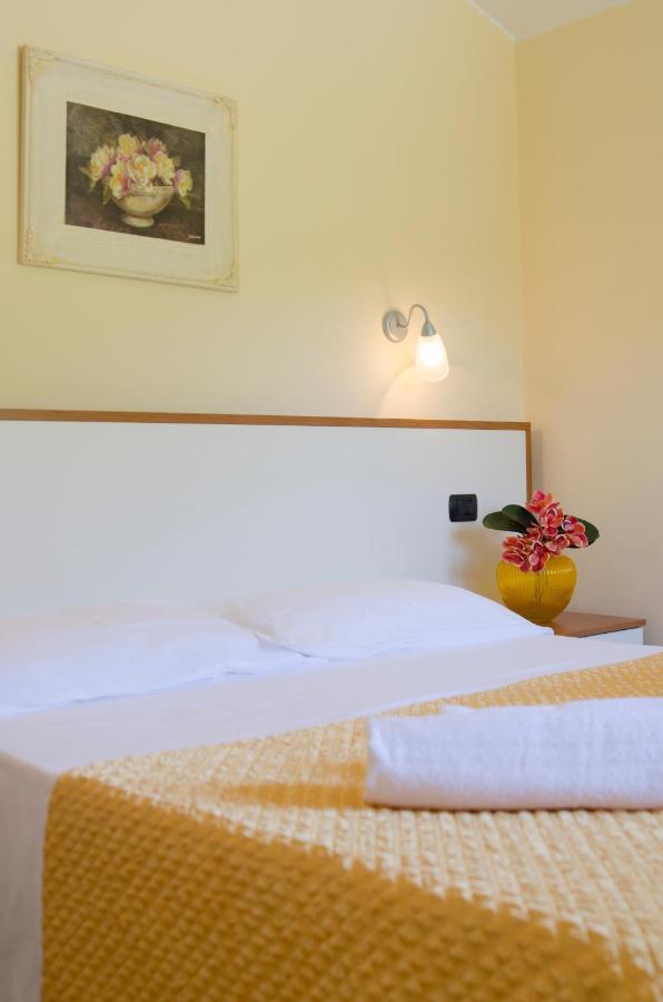 Residence Il Borgo Tortoreto Екстер'єр фото