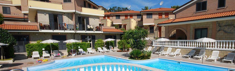 Residence Il Borgo Tortoreto Екстер'єр фото