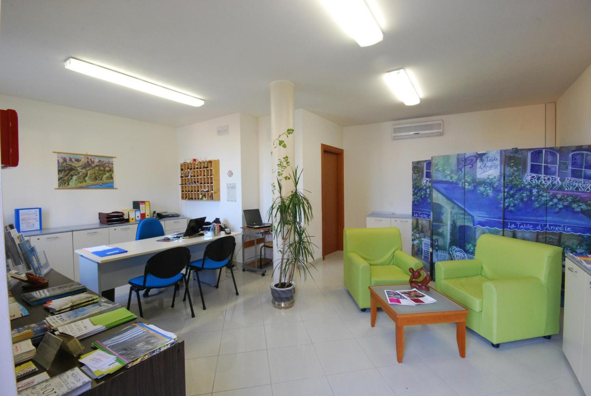 Residence Il Borgo Tortoreto Екстер'єр фото